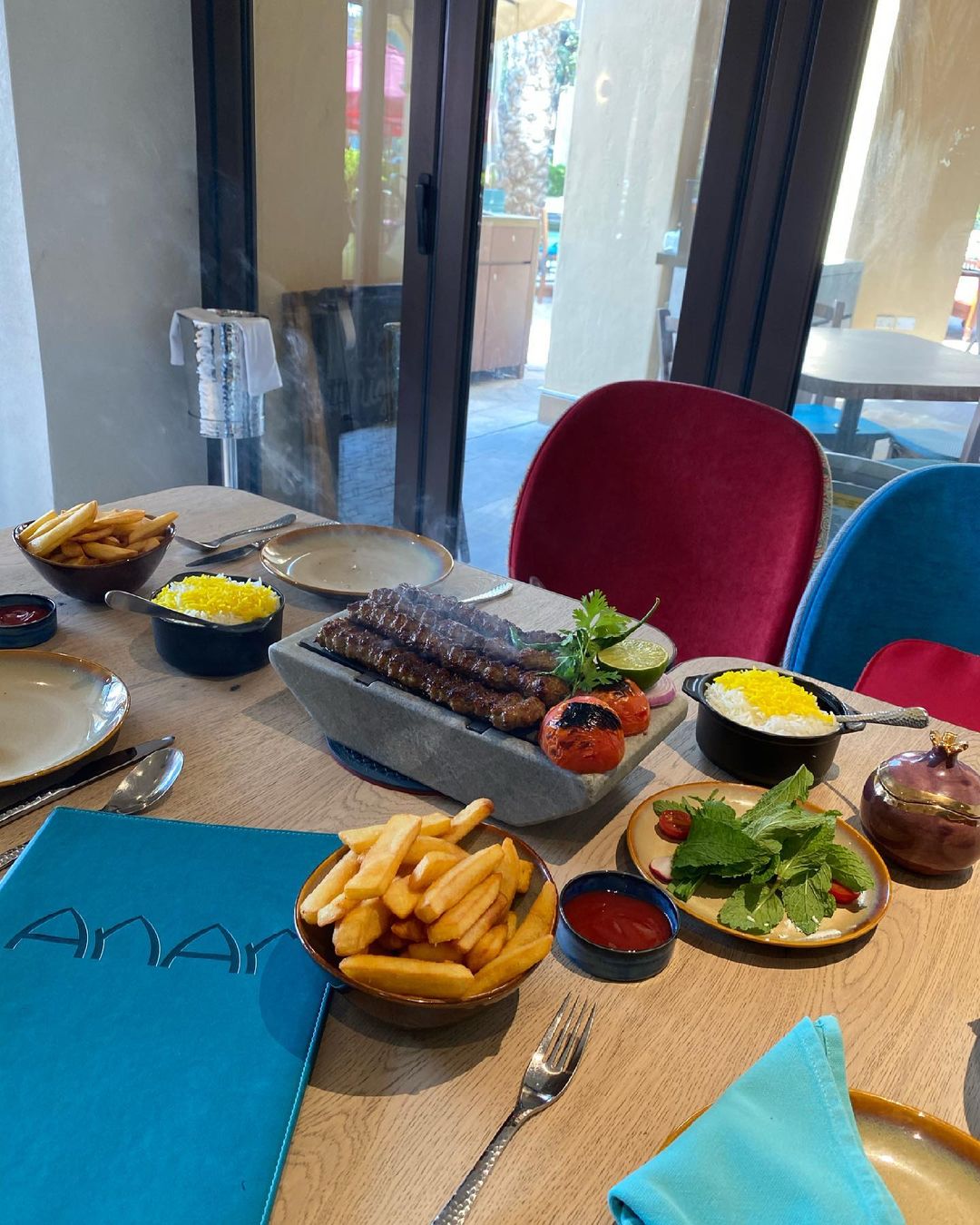 Anar Restaurant 